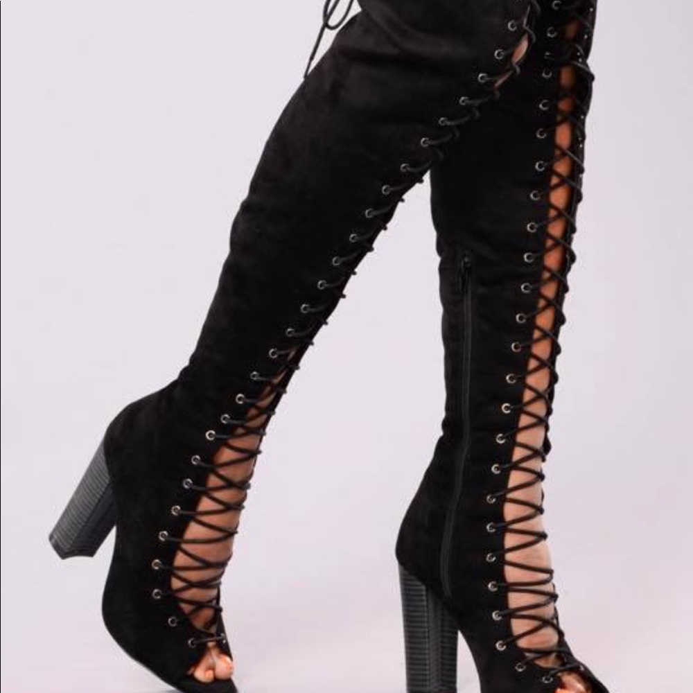 Fashion nova knee high heels